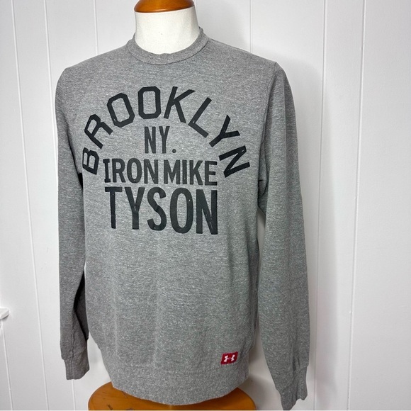 Mike Tyson Roots of Fight Under Armour Sweatshirt - Picture 3 of 10